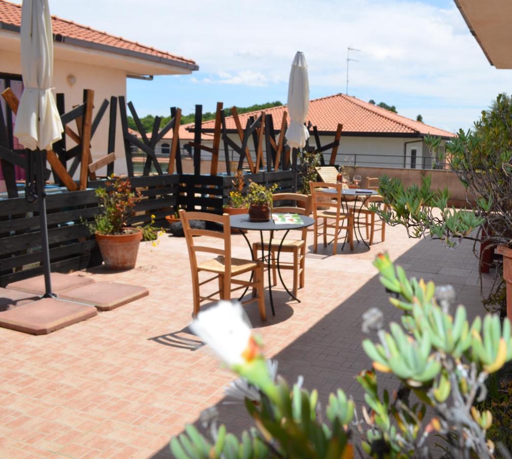Gea Etna Apartment&Rooms Nicolosi Exterior photo