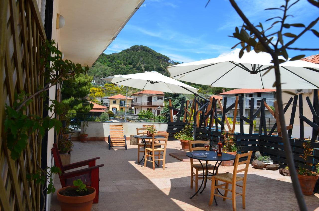 Gea Etna Apartment&Rooms Nicolosi Exterior photo